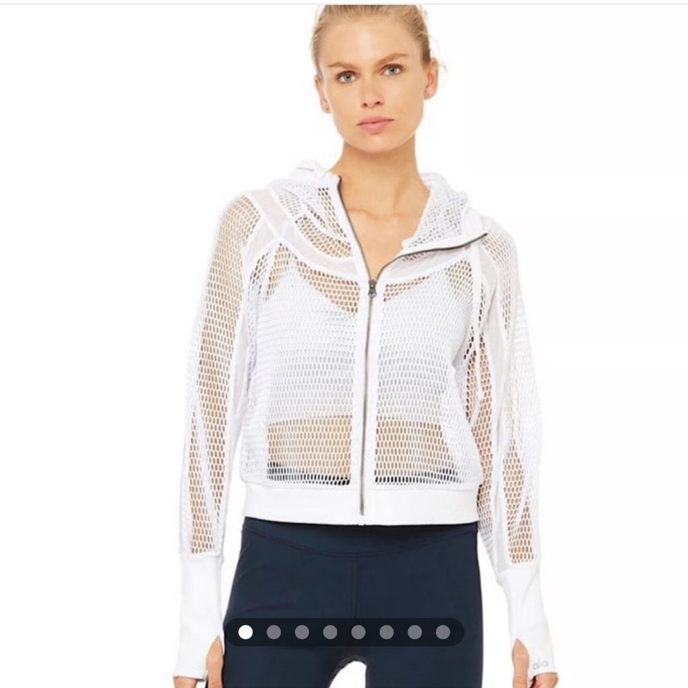 Alo Yoga Fortuna Jacket in White XS